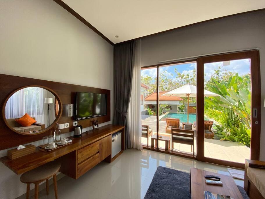 Nau Nusa Villa Batununggul Bagian luar foto